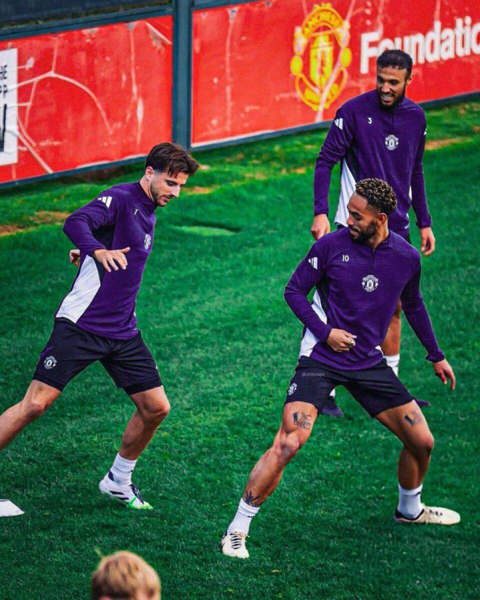 曝库尼亚芒特无缘曼联战曼城，恐伤缺数周！谢什科加练欲力争首发